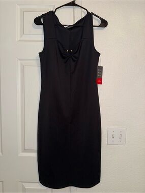 BOLD elements Black Sleeveless Sheath Dress with Front Detail